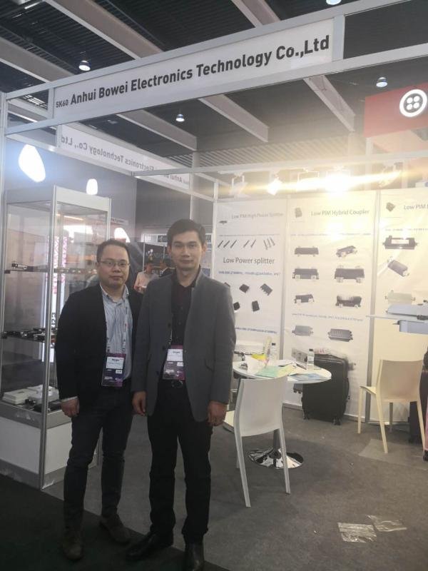 Multi-satellite Furniture